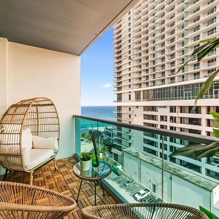 Oceanfront Condo With Ocean View And Beach Access